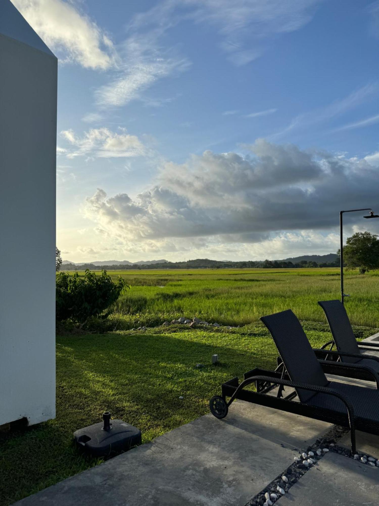 Ezu Isle Langkawi Pool Villa Пантай Ченанг Екстериор снимка