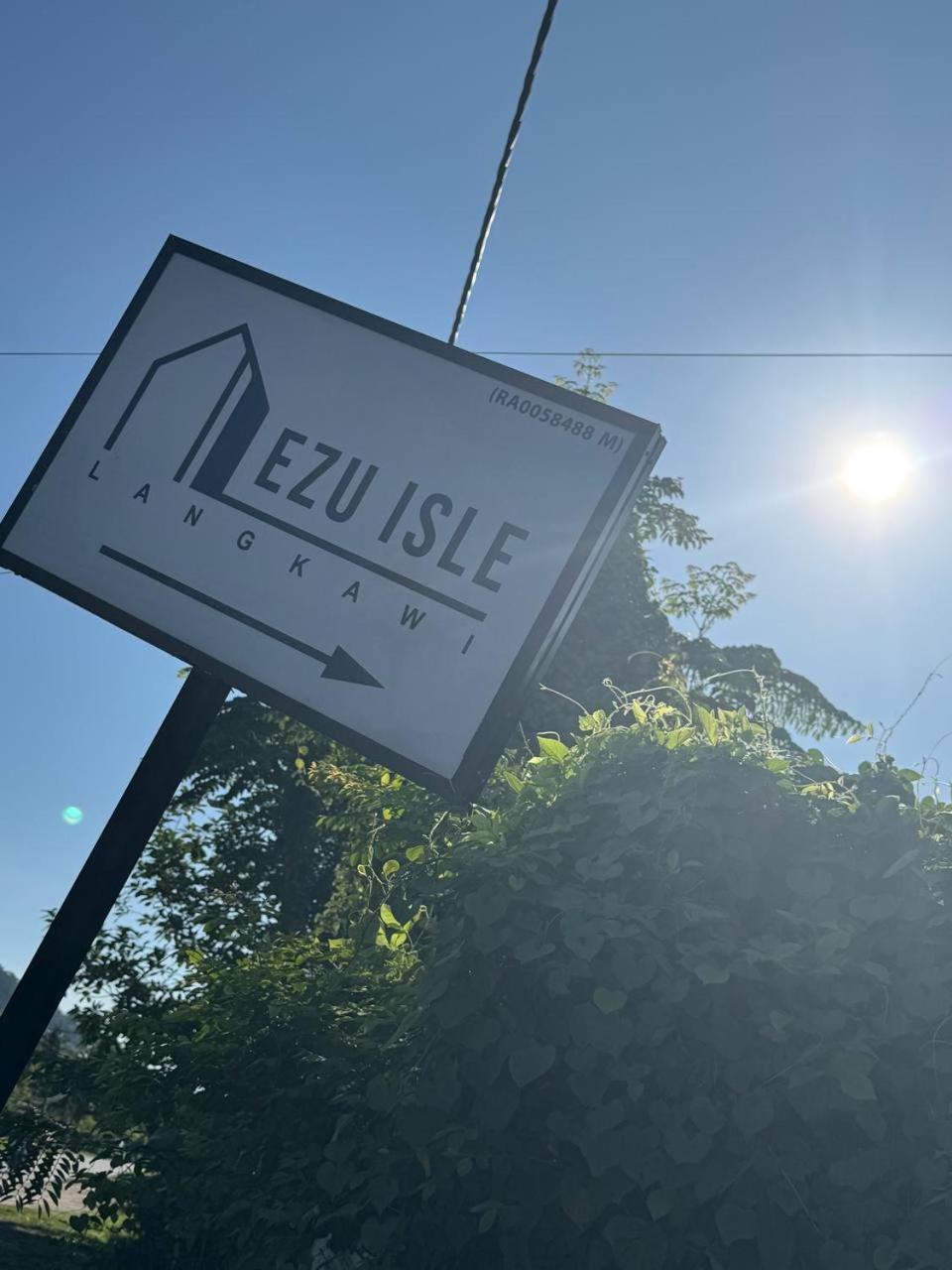 Ezu Isle Langkawi Pool Villa Пантай Ченанг Екстериор снимка